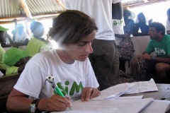 ONGSIM 122012 | voluntária Carla Pedaço